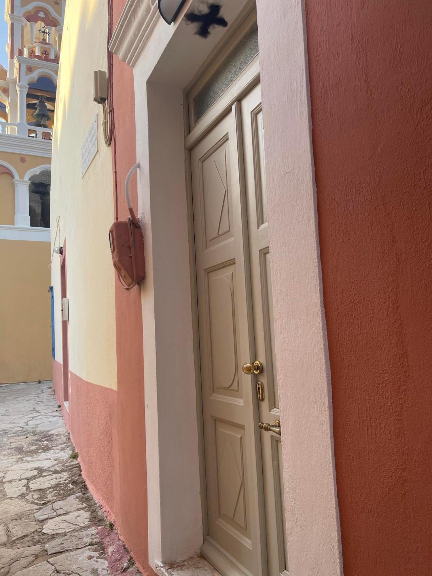 Sokratis Apartments シミ エクステリア 写真